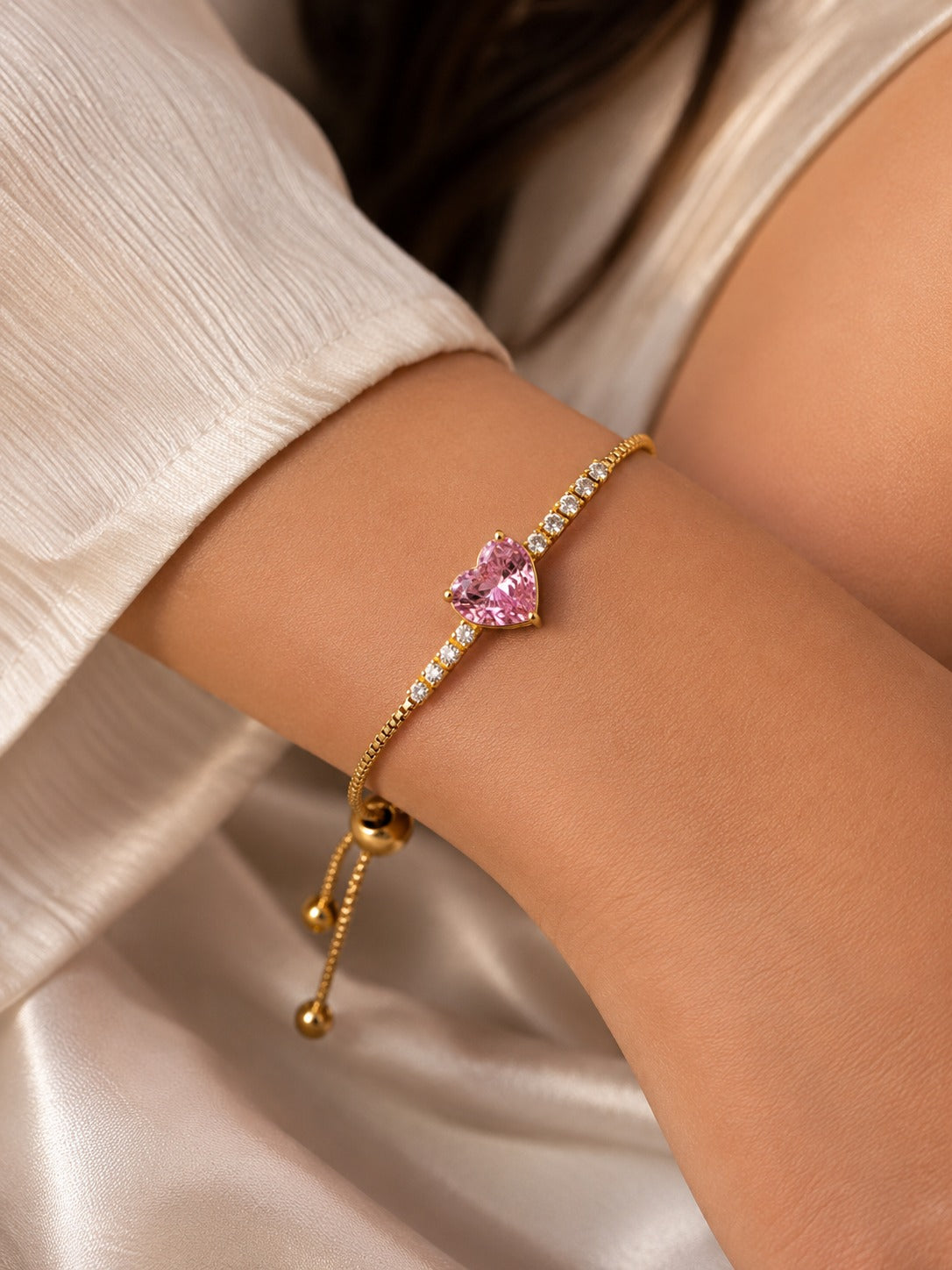 flora heart bracelet