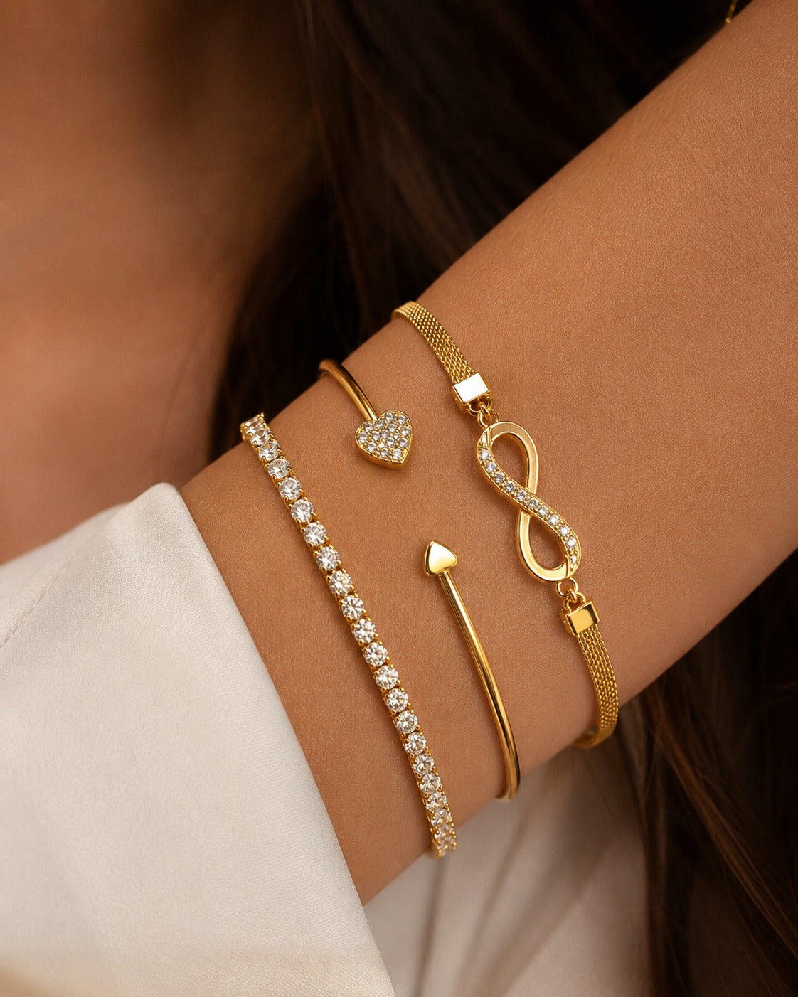 Enternal bracelet set